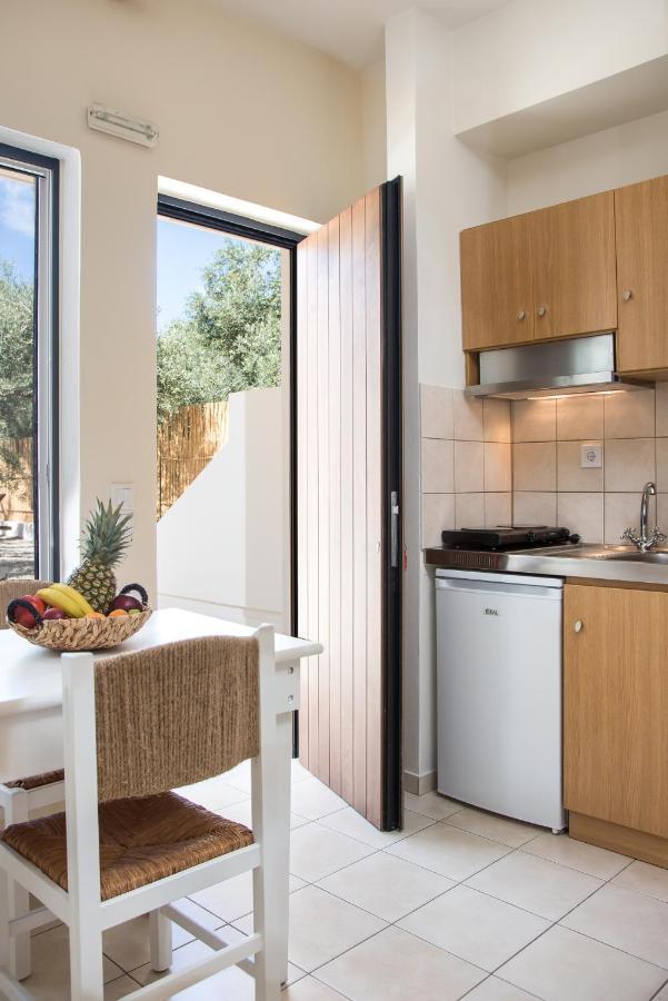 Kanso Rooms Galatás Exterior foto